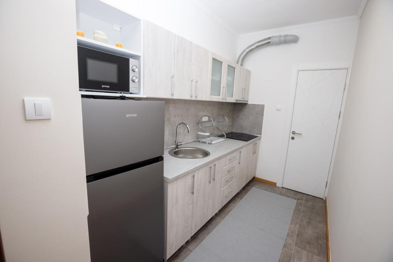 Appartamento Apartman Miluro Subotica Esterno foto